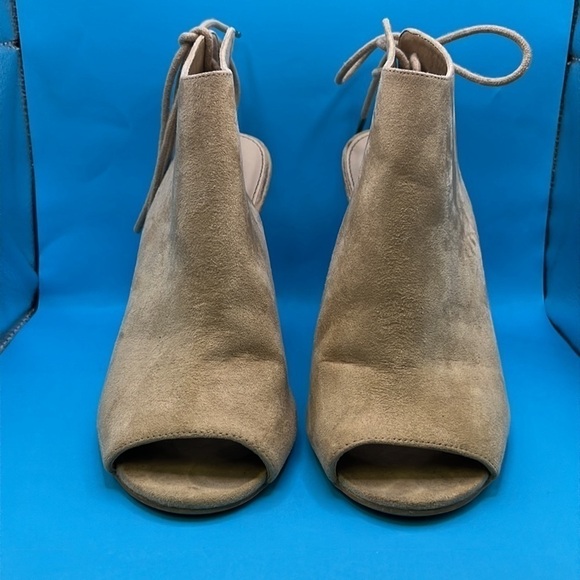 Women's Forever 21 Beige Wedge Tie-Back Faux Suede Shoes - Size 6.5 - Picture 4 of 8